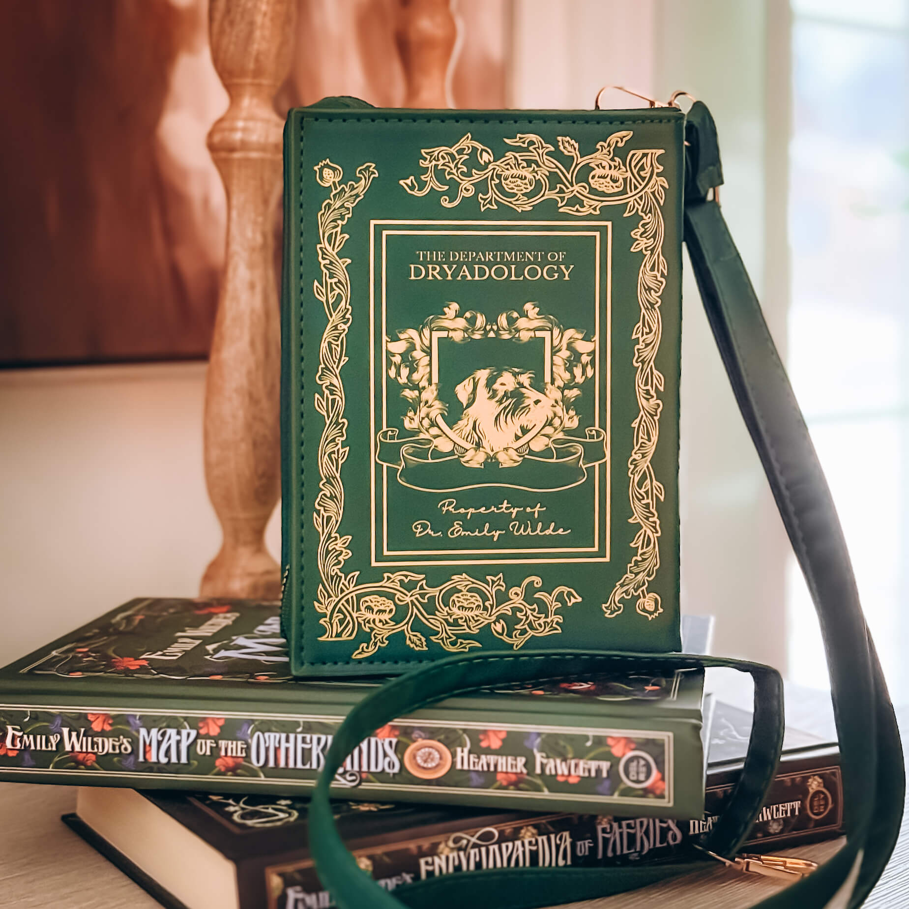 Faerie Scholar Book Purse – OwlCrate