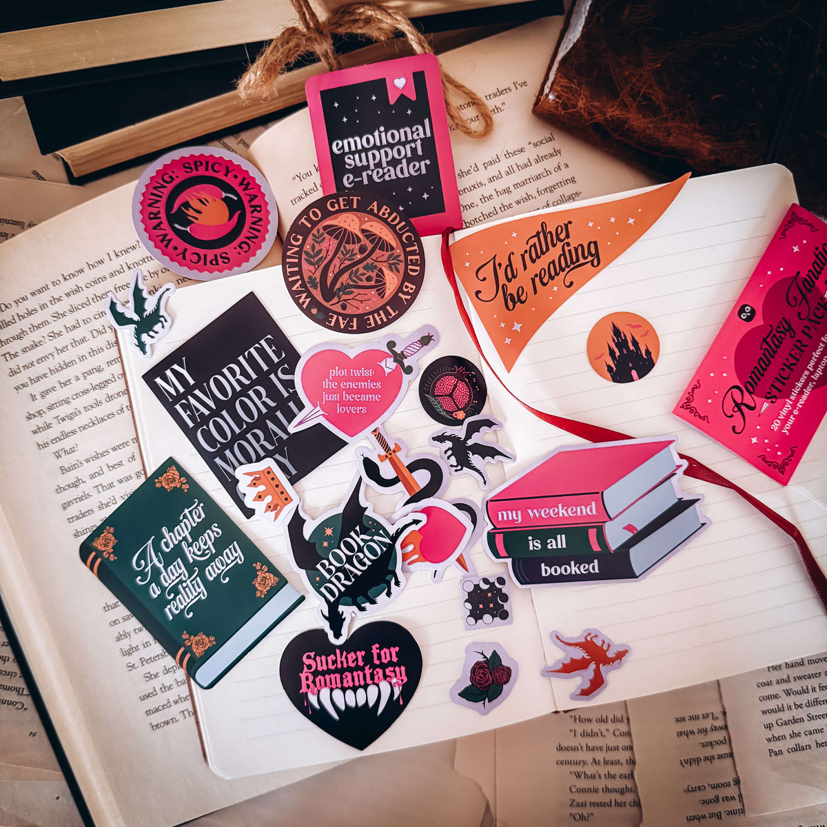 Romantasy Fanatic Sticker Pack – OwlCrate
