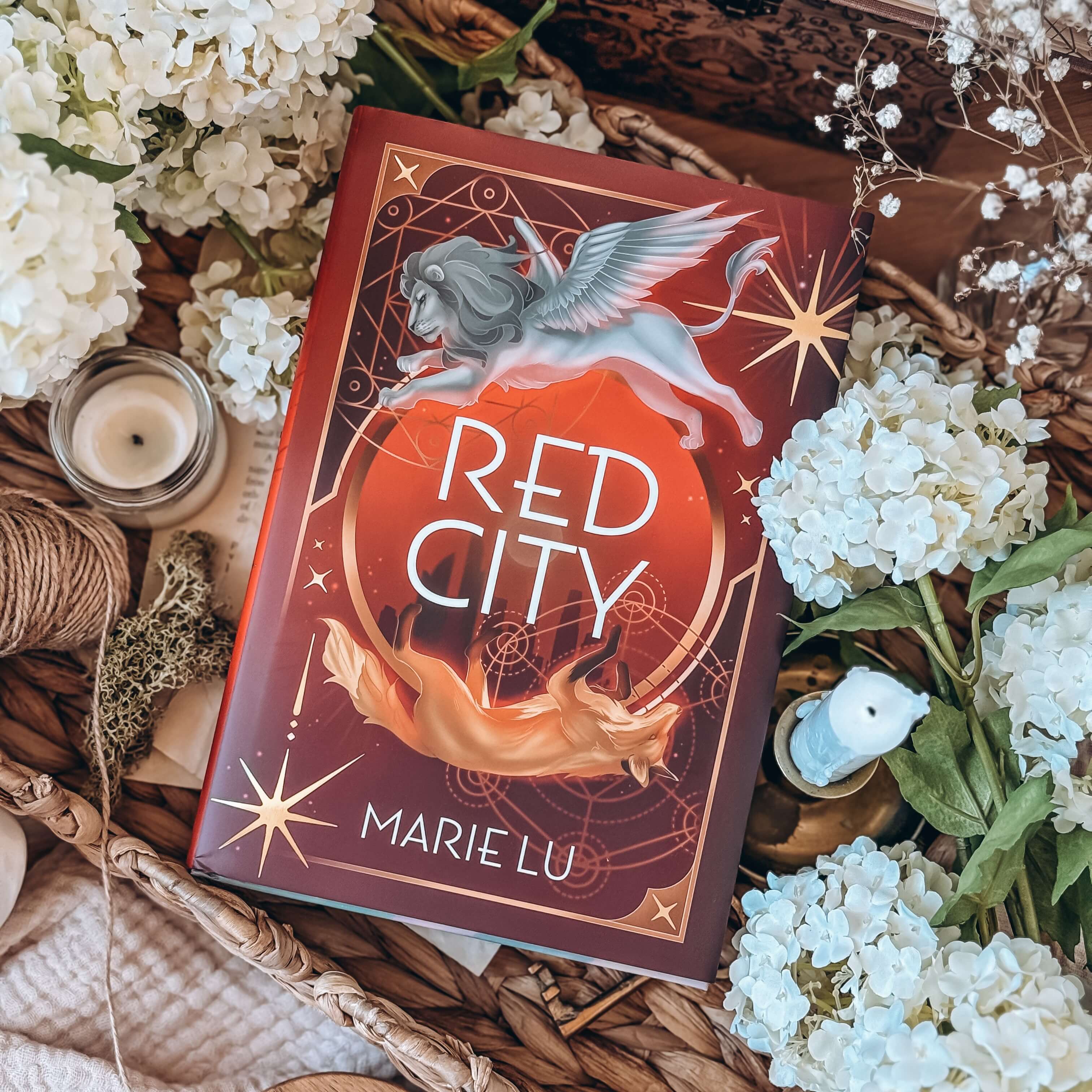 洋書 Red City, Owlcrate edition small-book-cover-