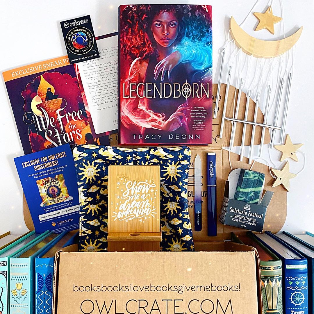 OwlCrate October 2020 'LEGENDS & LORE' Box